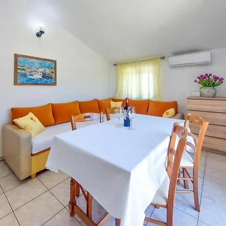 Apartmán Marija-1 By Interhome